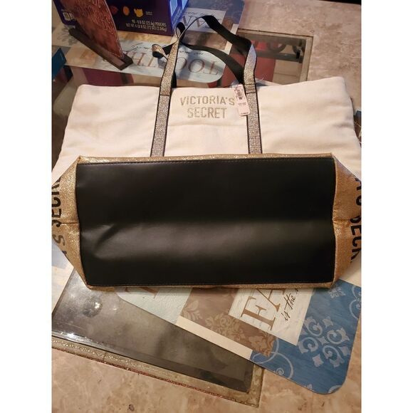 NWT VICTORIA SECRET TOTE BAG - Picture 4 of 5